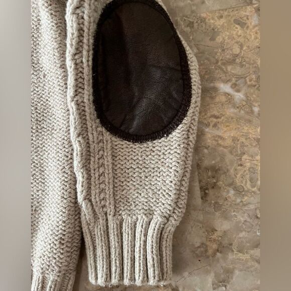 BabyGap, brown/beige sweater, elbow patches, button/hook closure,braided, size 3 - Picture 4 of 9